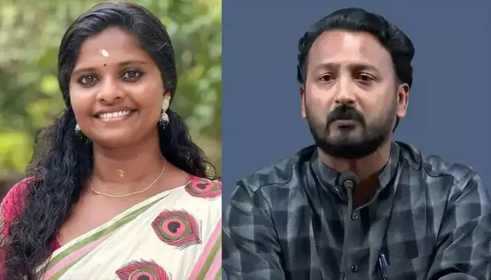 കളയേണ്ടത് കളഞ്ഞപ്പോൾ, കിട്ടേണ്ടത് കിട്ടി..; തിരഞ്ഞെടുപ്പ് വിജയത്തിന് പിന്നാലെ രാഹുൽ മാങ്കൂട്ടത്തിലിനെതിരെ ഒളിയമ്പുമായി സജന ബി സാജൻ കളയേണ്ടത് കളഞ്ഞപ്പോൾ, കിട്ടേണ്ടത് കിട്ടി..; തിരഞ്ഞെടുപ്പ് വിജയത്തിന് പിന്നാലെ രാഹുൽ മാങ്കൂട്ടത്തിലിനെതിരെ ഒളിയമ്പുമായി സജന ബി സാജൻ