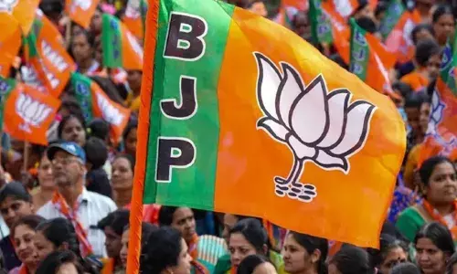 തൃപ്പൂണിത്തുറയിൽ ചരിത്ര വിജയം; ഇഞ്ചോടിച്ച് പോരാട്ടത്തിൽ നഗരസഭ ഭരണം പിടിച്ചെടുത്ത് ബിജെപി; എൻഡിഎയുടെ വിജയം ഒരു സീറ്റിന്റെ ഭൂരിപക്ഷത്തിൽ