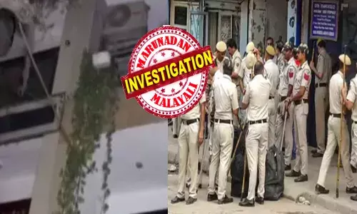 എത്ര വിളിച്ചിട്ടും...വാതിൽ തുറക്കുന്നില്ല; സ്ഥലത്ത് പോലീസ് അടക്കം പാഞ്ഞെത്തി; ഡ്യൂപ്ലിക്കേറ്റ് താക്കോൽ കൊണ്ടുള്ള പ്രയോഗത്തിൽ മനസ്സ് മരവിപ്പിക്കുന്ന കാഴ്ച; എല്ലാത്തിനും കാരണം വീട്ടുടമസ്ഥനെന്ന് നാട്ടുകാർ