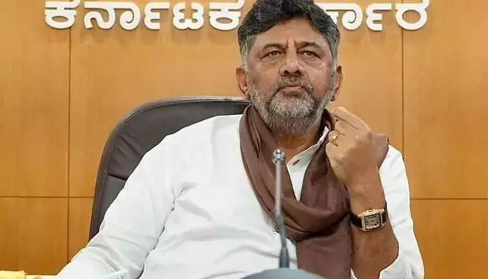 സിദ്ധരാമയ്യയ്ക്ക് പകരം ഇനി ഉപമുഖ്യമന്ത്രി ഭരിക്കും?; ജനുവരി 6 ന് അത് സംഭവിക്കും..! കർണാടക മുഖ്യമത്രിയായി 99 ശതമാനം സാധ്യതയെന്ന് കോൺഗ്രസ് എംഎൽഎ സിദ്ധരാമയ്യയ്ക്ക് പകരം ഇനി ഉപമുഖ്യമന്ത്രി ഭരിക്കും?; ജനുവരി 6 ന് അത് സംഭവിക്കും..! കർണാടക മുഖ്യമത്രിയായി 99 ശതമാനം സാധ്യതയെന്ന് കോൺഗ്രസ് എംഎൽഎ