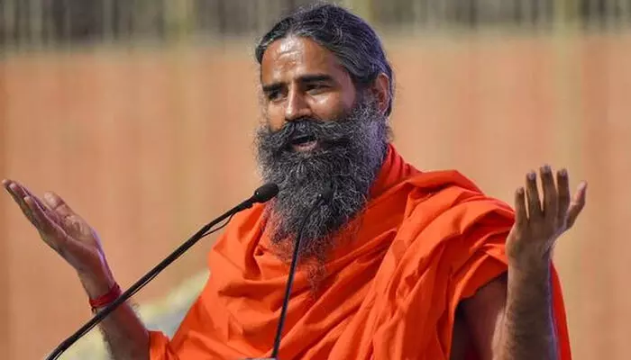 രാജ്യം പുരോഗമിക്കുമ്പോൾ സ്വാഭാവികമായും കുറച്ച് പൊടിയൊക്കെ പറക്കും; എയർ പ്യൂരിഫയറുകൾ സമ്പന്നരുടെ ഫാഷൻ; വീടുകളിൽ കർട്ടനുകൾ ഇടണം; വിവാദ പ്രസ്താവനയുമായി ബാബാ രാംദേവ് രാജ്യം പുരോഗമിക്കുമ്പോൾ സ്വാഭാവികമായും കുറച്ച് പൊടിയൊക്കെ പറക്കും; എയർ പ്യൂരിഫയറുകൾ സമ്പന്നരുടെ ഫാഷൻ; വീടുകളിൽ കർട്ടനുകൾ ഇടണം; വിവാദ പ്രസ്താവനയുമായി ബാബാ രാംദേവ്