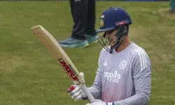 തിരിച്ചുവരവ് ലക്ഷ്യമിട്ട് ഇന്ത്യ; ഫോം കണ്ടെത്താനാകാതെ ഗില്ലും സൂര്യകുമാർ യാദവും; സഞ്ജു ഇന്നും പുറത്ത്?; മൂന്നാം ടി20 ഇന്ന് ധർമ്മശാലയിൽ; ആത്മവിശ്വാസത്തിൽ പ്രോട്ടീസ് തിരിച്ചുവരവ് ലക്ഷ്യമിട്ട് ഇന്ത്യ; ഫോം കണ്ടെത്താനാകാതെ ഗില്ലും സൂര്യകുമാർ യാദവും; സഞ്ജു ഇന്നും പുറത്ത്?; മൂന്നാം ടി20 ഇന്ന് ധർമ്മശാലയിൽ; ആത്മവിശ്വാസത്തിൽ പ്രോട്ടീസ്