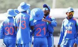 രണ്ടക്കം കണ്ടത് മൂന്ന് കളിക്കാർ; പാക്കിസ്ഥാനെ എറിഞ്ഞിട്ട് ഇന്ത്യൻ കൗമാരപ്പട; അണ്ടർ 19 ഏഷ്യാ കപ്പിൽ 90 റൺസിന്റെ ജയം; ദീപേഷ് ദേവേന്ദ്രയ്ക്കും കനിഷ്ക് ചൗഹാനും മൂന്ന് വിക്കറ്റ് രണ്ടക്കം കണ്ടത് മൂന്ന് കളിക്കാർ; പാക്കിസ്ഥാനെ എറിഞ്ഞിട്ട് ഇന്ത്യൻ കൗമാരപ്പട; അണ്ടർ 19 ഏഷ്യാ കപ്പിൽ 90 റൺസിന്റെ ജയം; ദീപേഷ് ദേവേന്ദ്രയ്ക്കും കനിഷ്ക് ചൗഹാനും മൂന്ന് വിക്കറ്റ്