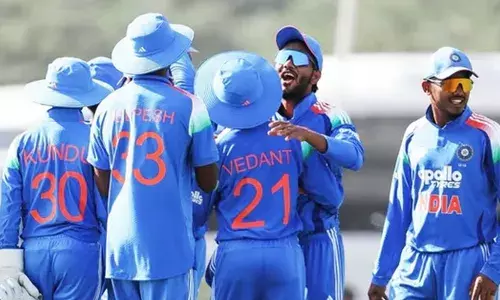 രണ്ടക്കം കണ്ടത് മൂന്ന് കളിക്കാർ; പാക്കിസ്ഥാനെ എറിഞ്ഞിട്ട് ഇന്ത്യൻ കൗമാരപ്പട; അണ്ടർ 19 ഏഷ്യാ കപ്പിൽ 90 റൺസിന്റെ ജയം; ദീപേഷ് ദേവേന്ദ്രയ്ക്കും കനിഷ്ക് ചൗഹാനും മൂന്ന് വിക്കറ്റ്