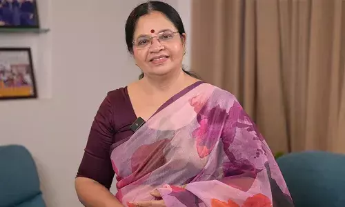 മലയാള സിനിമയില് പുരുഷാധിപത്യം നിലനില്ക്കുന്നു; സൂപ്പര്സ്റ്റാറുകളെ വളര്ത്തിയത് മാധ്യമങ്ങള്; അതിജീവിത ദുരിതം അനുഭവിച്ചപ്പോള് ഒരു സംഘടനയും ചേര്ത്ത് പിടിച്ചില്ല; അവളോടൊപ്പം എന്ന് പറയുക മാത്രമാണ് ചെയ്തതെന്നും ഭാഗ്യലക്ഷ്മി മലയാള സിനിമയില് പുരുഷാധിപത്യം നിലനില്ക്കുന്നു; സൂപ്പര്സ്റ്റാറുകളെ വളര്ത്തിയത് മാധ്യമങ്ങള്; അതിജീവിത ദുരിതം അനുഭവിച്ചപ്പോള് ഒരു സംഘടനയും ചേര്ത്ത് പിടിച്ചില്ല; അവളോടൊപ്പം എന്ന് പറയുക മാത്രമാണ് ചെയ്തതെന്നും ഭാഗ്യലക്ഷ്മി