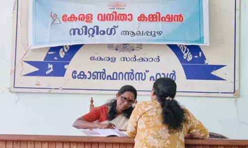 വനിതാ കമ്മിഷന്‍ സിറ്റിംഗ്: 22 പരാതികള്‍ തീര്‍പ്പാക്കി