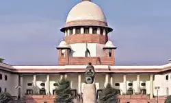 വിവാഹജീവിതത്തിലെ സമത്വത്തെക്കുറിച്ച് പാഠ്യപദ്ധതിയില് ഉള്പ്പെടുത്തണം; സുപ്രീംകോടതി വിവാഹജീവിതത്തിലെ സമത്വത്തെക്കുറിച്ച് പാഠ്യപദ്ധതിയില് ഉള്പ്പെടുത്തണം; സുപ്രീംകോടതി