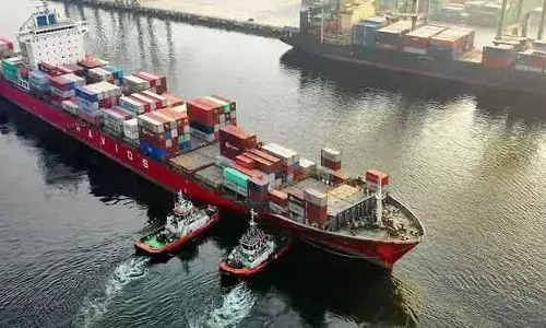 636 കപ്പലുകള്‍ വരികയും 14 ലക്ഷത്തോളം കണ്ടെയ്‌നറുകള്‍ കൈകാര്യം ചെയ്യുകയും ചെയ്തു; വിഴിഞ്ഞം അന്താരാഷ്ട്ര തുറമുഖത്തിന്റെ ഒന്നാംഘട്ട പ്രവര്‍ത്തനം പ്രതീക്ഷിച്ചതിലും ഏറെ വിജയകരമെന്നും സര്‍ക്കാര്‍
