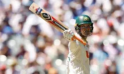 ഐപിഎല്‍ ലേലത്തില്‍ പൊന്നുംവില; പിന്നാലെ ആഷസില്‍ പൂജ്യത്തിന് പുറത്തായി കാമറൂണ്‍ ഗ്രീന്‍; അലക്‌സ് ക്യാരിക്ക് സെഞ്ചുറി; സ്മിത്തിന് പകരക്കാരനായി ഇറങ്ങി അര്‍ധ സെഞ്ചുറി നേടി ഉസ്മാന്‍ ഖവാജയും; ഇംഗ്ലണ്ടിനെതിരെ ഭേദപ്പെട്ട സ്‌കോറിലേക്ക് ഓസീസ്