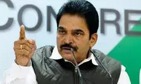 വിസി നിയമനം ഗവര്‍ണറും മുഖ്യമന്ത്രിയും വിട്ടുവീഴ്ച ചെയ്തത് അന്തര്‍ധാരയുടെ ഭാഗം; വിസിമാര്‍ക്കെതിരെ മുഖ്യമന്ത്രിയും ഗവര്‍ണ്ണറും ഉന്നയിച്ച ആരോപണങ്ങള്‍ ആവിയായിപ്പോയിയെന്ന് കെസി വേണുഗോപാല്‍