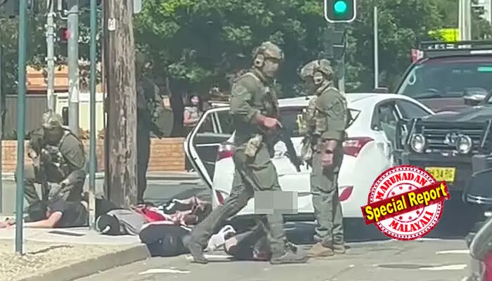 സിഡ്നിയില് സിനിമയെ വെല്ലുന്ന ചേസിംഗ്; തിരക്കേറിയ റോഡില് ഭീകരരെന്ന് സംശയിക്കുന്ന സംഘത്തിന്റെ കാര് ഇടിച്ചുതെറിപ്പിച്ചു; തോക്കിന്മുനയില് 7 പേര് പിടിയില്; ബോണ്ടി ബീച്ചില് വീണ്ടും രക്തച്ചൊരിച്ചിലിന് പദ്ധതിയിട്ടോ? കമാന്ഡോ ഓപ്പറേഷന്റെ ഞെട്ടിക്കുന്ന ദൃശ്യങ്ങള് പുറത്ത് സിഡ്നിയില് സിനിമയെ വെല്ലുന്ന ചേസിംഗ്; തിരക്കേറിയ റോഡില് ഭീകരരെന്ന് സംശയിക്കുന്ന സംഘത്തിന്റെ കാര് ഇടിച്ചുതെറിപ്പിച്ചു; തോക്കിന്മുനയില് 7 പേര് പിടിയില്; ബോണ്ടി ബീച്ചില് വീണ്ടും രക്തച്ചൊരിച്ചിലിന് പദ്ധതിയിട്ടോ? കമാന്ഡോ ഓപ്പറേഷന്റെ ഞെട്ടിക്കുന്ന ദൃശ്യങ്ങള് പുറത്ത്