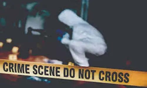 ബുര്‍ഖ ധരിക്കാതെ പുറത്തിറങ്ങി; ഭാര്യയേയും പെണ്‍മക്കളേയും കൊലപ്പെടുത്തി ശുചിമുറി നിര്‍മാണത്തിനെടുത്ത കുഴിയില്‍ മൂടി: യുവാവ് അറസ്റ്റില്‍