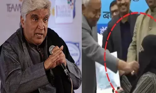 ആ പ്രവൃത്തി ഒരു തരത്തിലും അംഗീകരിക്കാൻ കഴിയില്ല; കുറച്ചെങ്കിലും ബോധം ഉണ്ടെങ്കിൽ മാപ്പ് പറയണം..! വനിതാ ഡോക്ടറുടെ ഹിജാബ് വലിച്ചുനീക്കൽ വിവാദത്തിൽ ജാവേദ് അക്തർ