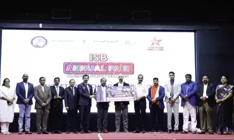 പ്ലാറ്റിനം ജൂബിലിയുടെ നിറവില്‍; ഇന്ത്യന്‍ സ്‌കൂള്‍ ഫെയര്‍ ടിക്കറ്റ് പുറത്തിറക്കി