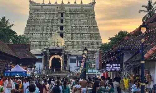 ശ്രീപത്മനാഭസ്വാമി ക്ഷേത്രത്തില്‍ മെറ്റാ ഗ്ലാസ് ധരിച്ച് കയറിയ ശ്രീലങ്കന്‍ സ്വദേശി പിടിയില്‍