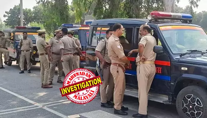 മകളുമായി പ്രണയബന്ധമെന്ന് സംശയം; അധ്യാപകന് മുന് സിഐഎസ്എഫ് ഉദ്യോഗസ്ഥന്റെ വീട്ടില് വെടിയേറ്റു മരിച്ചു; നെഞ്ചിലൂടെ തുളച്ചുകയറിയ വെടിയുണ്ട ഭിത്തിയില് തറച്ച നിലയില്; ആരോപണവുമായി യുവാവിന്റെ പിതാവ്; കൊലയ്ക്ക് പിന്നില് സാമ്പത്തിക ഇടപാടെന്ന് പൊലീസ് മകളുമായി പ്രണയബന്ധമെന്ന് സംശയം; അധ്യാപകന് മുന് സിഐഎസ്എഫ് ഉദ്യോഗസ്ഥന്റെ വീട്ടില് വെടിയേറ്റു മരിച്ചു; നെഞ്ചിലൂടെ തുളച്ചുകയറിയ വെടിയുണ്ട ഭിത്തിയില് തറച്ച നിലയില്; ആരോപണവുമായി യുവാവിന്റെ പിതാവ്; കൊലയ്ക്ക് പിന്നില് സാമ്പത്തിക ഇടപാടെന്ന് പൊലീസ്