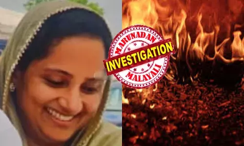 തൊട്ട് അടുത്ത വീട്ടിലെ ആളെത്തിയത് തയ്‌ക്കാൻ കൊടുത്ത വസ്ത്രം വാങ്ങാൻ; എത്ര വിളിച്ചിട്ടും വാതിൽ തുറക്കുന്നില്ല; ബലം പ്രയോഗിച്ച് തുറന്നതും ദാരുണ കാഴ്ച; തൃശൂരിൽ പൊള്ളലേറ്റ യുവതിക്ക് ദാരുണാന്ത്യം