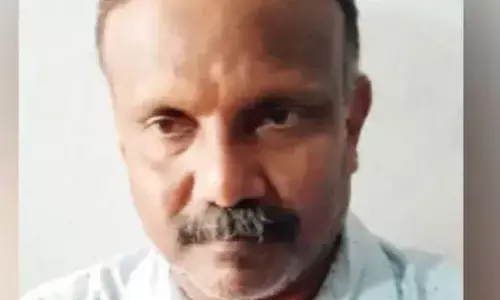 കൈക്കൂലി വാങ്ങിയ കേസിൽ വില്ലേജ് ഓഫീസർക്ക് കടുത്ത ശിക്ഷ; 34 വർഷം കഠിനതടവിന് വിധിച്ച് കോടതി