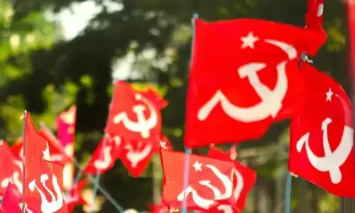 രക്തസാക്ഷികളുടെ നാമത്തില്‍ എല്‍ഡിഎഫ് അംഗത്തിന്റെ സത്യപ്രതിജ്ഞ; റദ്ദ് ചെയ്ത് വീണ്ടുംചൊല്ലിച്ച് വരണാധികാരി