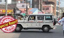 ഹൈക്കോടതി വിധി കാറ്റില്‍പ്പറത്തി പോലീസ്; എല്‍ഡിഎഫിന്റെ പോസ്റ്റ് ഓഫീസ് ഉപരോധം സുഗമമാക്കാന്‍ റോഡ് ജീപ്പിട്ട് ബ്ലോക്ക് ചെയ്ത് പോലീസ്;  പത്തനംതിട്ടയില്‍ അയ്യപ്പഭക്തര്‍ അടക്കം പെരുവഴിയില്‍ കുടുങ്ങിയത് മണിക്കൂറുകളോളം