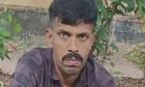 ഷിബുവിന്റെ ഹൃദയം ഇനി നേപ്പാള് സ്വദേശിനി ദുര്ഗയില്; രാജ്യത്തെ ആദ്യ സര്ക്കാര് ജനറല് ആശുപത്രിയിലെ ഹൃദയം മാറ്റിവെയ്ക്കല് ശസ്ത്രക്രിയ കൊച്ചിയില് ഷിബുവിന്റെ ഹൃദയം ഇനി നേപ്പാള് സ്വദേശിനി ദുര്ഗയില്; രാജ്യത്തെ ആദ്യ സര്ക്കാര് ജനറല് ആശുപത്രിയിലെ ഹൃദയം മാറ്റിവെയ്ക്കല് ശസ്ത്രക്രിയ കൊച്ചിയില്