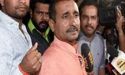 ഉന്നാവോ ബലാത്സംഗ കേസില്‍ കുല്‍ദീപ് സിങ് സെന്‍ഗാറിന്റെ ശിക്ഷ മരവിപ്പിച്ചു; വിചാരണക്കോടതി വിധിക്കെതിരെ സെന്‍ഗാര്‍ നല്‍കിയ അപ്പീലില്‍ തീര്‍പ്പാക്കും വരെ ജാമ്യം