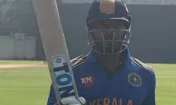 അഹമ്മദബാദില്‍ ക്രിസ്മസ് വെടിക്കെട്ട്; മിന്നും സെഞ്ചുറിയുമായി വിഷ്ണു വിനോദ്; അര്‍ധ സെഞ്ചുറിയുമായി അപരാജിതും രോഹനും;  വിജയ് ഹസാരെ ട്രോഫിയില്‍ കേരളത്തിന് കൂറ്റന്‍ സ്‌കോര്‍; ത്രിപുരയ്ക്ക് 349 റണ്‍സ് വിജയലക്ഷ്യം