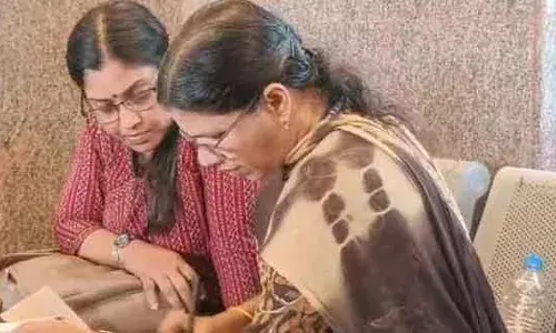 തലശേരി റെയില്‍വെ സ്റ്റേഷനില്‍ നിന്നും കൈക്കൂലി വാങ്ങി; കെ എസ് ഇ ബി ഉദ്യോഗസ്ഥ വിജിലന്‍സ് അറസ്റ്റില്‍