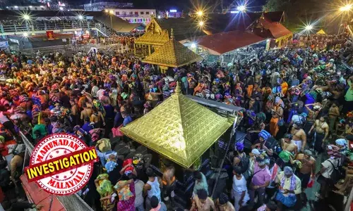 ജോലിക്കിടെ ശൗചാലയത്തില്‍ പോകാന്‍ എത്തിയപ്പോള്‍ പരിശോധന; കൈയുറയ്ക്ക് ഉള്ളില്‍ 500ന്റെ ആറ് നോട്ടുകള്‍; അരിച്ചാക്കുകള്‍ സൂക്ഷിച്ചിരുന്നിടത്ത് 64354 രൂപ; ശബരിമലയില്‍ കാണിക്ക എണ്ണുന്നിടത്തും മോഷണം; താത്കാലിക ജീവനക്കാരന്‍ പിടിയില്‍