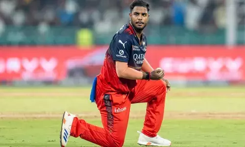 പ്രായപൂർത്തിയാകാത്ത പെൺകുട്ടിയെ പീഡിപ്പിച്ച കേസിൽ കോടതിയുടെ നിർണായക വിധി; ആർസിബി താരം യാഷ് ദയാലിന് തിരിച്ചടി; മുൻകൂർ ജാമ്യാപേക്ഷ തള്ളി