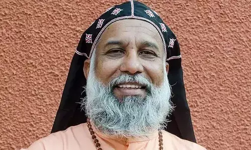 ഭ്രാന്ത് കൊണ്ട് വെറുപ്പുണ്ടാക്കുന്നവരെ എന്താണ് പറയേണ്ടത്; ജീവനെടുക്കാനും മര്‍ദ്ദിക്കാനും ഭയപ്പെടുത്താനും കഴിയും; ചേര്‍ത്തുനിര്‍ത്താനും ധൈര്യപ്പെടുത്താനും നമുക്ക് കഴിയണം; കരോള്‍ സംഘങ്ങളെ ആക്രമിക്കുന്നതിനെതിരെ വിമര്‍ശനവുമായി ക്ലീമിസ് കത്തോലിക്കാ ബാവ