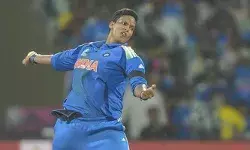 വനിതാ ട്വന്റി 20യിൽ ചരിത്ര നേട്ടവുമായി ദീപ്തി ശർമ്മ; വിക്കറ്റ് വേട്ടക്കാരിൽ ഓസ്ട്രേലിയൻ താരത്തിനൊപ്പമെത്തി ഇന്ത്യൻ ഓൾ റൗണ്ടർ