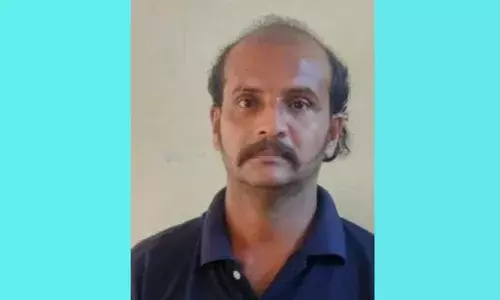 എഞ്ചിന്‍ ഓഫായി കാര്‍ നിന്നു; വഴിയില്‍ നിന്നെത്തിയ യുവാവ് യുവതിയേയും കുടുംബത്തേയും ആക്രമിച്ചു: യുവാവിനെ അറസ്റ്റ് ചെയ്ത് പോലിസ്