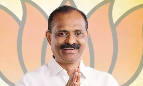 എം ആര്‍ ഗോപന്‍ പേര് നിര്‍ദേശിച്ചു; പിന്‍താങ്ങി വി ജി ഗിരികുമാര്‍; തലസ്ഥാന നഗരിയുടെ നാഥനായി വി വി രാജേഷ്; സ്വതന്ത്രന്റേതടക്കം 51 വോട്ടുകള്‍ നേടി വിജയം