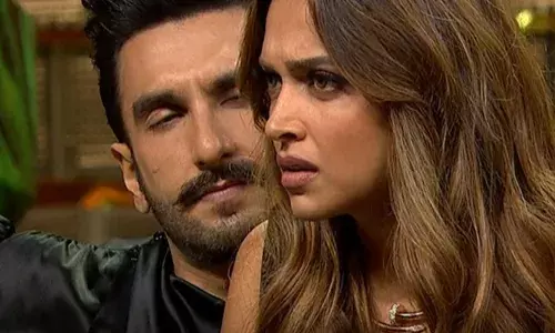 അന്നത്തെ സംഭവം ഇപ്പോഴും ഓർക്കുന്നു; രൺവീർ വളരെ മോശമായിട്ടാണ് പെരുമാറിയത്; ദീപിക ഇടപ്പെട്ടത് കൊണ്ട് മാത്രം ഞാൻ രക്ഷപ്പെട്ടു; അനുഭവം തുറന്നുപറഞ്ഞ് മാധ്യമ പ്രവർത്തക