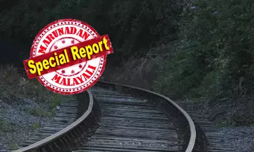 അമ്മയോട് പിണങ്ങി തീവണ്ടിക്ക് മുന്നില്‍ ചാടാനിറങ്ങി 27കാരി; രണ്ട് മക്കളുടെ അമ്മയായ യുവതിയെ തേടിയിറങ്ങി ബന്ധുക്കളും പോലിസും: ട്രെയിന്‍ വരുമ്പോള്‍ ചാടാനായി കുറ്റിക്കാട്ടില്‍ ഒളിച്ചിരുന്ന യുവതിയെ കണ്ടെത്തി പോലിസ്