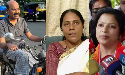 നിങ്ങളില്‍ വലിയവന്‍ ആകാന്‍ ആഗ്രഹിക്കുന്നവന്‍ എല്ലാവരുടെയും ശുശ്രൂഷകനായിരിക്കണം; ലാലി ജെയിംസിന് ഗാന്ധിയേയും ബൈബിളിനെയും ഉദ്ധരിച്ച് മറുപടിയുമായി ഡോ നിജി ജസ്റ്റിന്‍; കള്ളിമുണ്ടുടുത്ത് ടിവിഎസില്‍ യാത്ര ചെയ്യുന്ന ഫോട്ടോ പങ്കുവെച്ച് ജോസഫ് ടാജറ്റ്;  തൃശൂര്‍ മേയര്‍  വിവാദം കത്തുന്നു