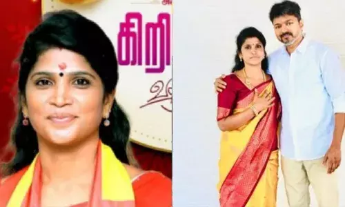 ടിവികെ തൂത്തുക്കുടി സെന്‍ട്രല്‍ ജില്ലാ സെക്രട്ടറി സ്ഥാനം നിഷേധിച്ചു;  വിജയ്യുടെ കാര്‍ തടഞ്ഞും നടന്റെ വീടിനു മുന്നില്‍ കുത്തിയിരിപ്പു സമരം നടത്തിയും പ്രതിഷേധം; പിന്നാലെ ജീവനൊടുക്കാന്‍ ശ്രമിച്ച വനിതാ നേതാവ് ഗുരുതരാവസ്ഥയില്‍