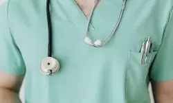 സ്വകാര്യ ആശുപത്രി ജീവനക്കാരുടെ മിനിമം വേതനം കൂടും; സര്‍ക്കാര്‍ വിജ്ഞാപനം ഒരു മാസത്തിനകം