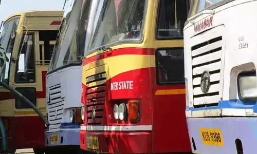 ഗൂഗിള്‍ പേ വഴി പണം നല്‍കാനായില്ല; കെഎസ്ആര്‍ടിസി ബസില്‍ നിന്നും രാത്രിയില്‍ അസുഖബാധിതയായ യുവതിയെ നടുറോഡില്‍ ഇറക്കിവിട്ടു; പരാതിയില്‍ ഔദ്യോഗിക അന്വേഷണം തുടങ്ങിയില്ലെന്ന് അധികൃതര്‍