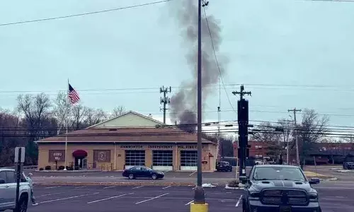 ന്യൂജേഴ്സിയില്‍ രണ്ട് ഹെലികോപ്റ്ററുകള്‍ കൂട്ടിയിടിച്ചു; ഒരു മരണം; രണ്ട് പൈലറ്റുമാര്‍ തമ്മില്‍ ആശയവിനിമയത്തില്‍ വന്ന വീഴ്ചയാണ് അപകടകാരണമെന്ന് നിഗമനം