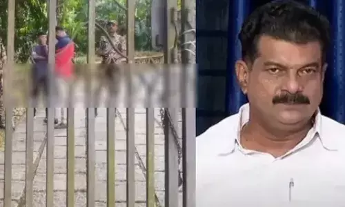 ഒരേ വസ്തു വെച്ച് ഫിനാന്ഷ്യല് കോര്പ്പറേഷനില് നിന്നും വ്യത്യസ്ത വായ്പകള്; പി വി അന്വറിന് നോട്ടീസ് അയച്ച് ഇ ഡി; ബുധനാഴ്ച ചോദ്യം ചെയ്യലിന് ഹാജരാകണം ഒരേ വസ്തു വെച്ച് ഫിനാന്ഷ്യല് കോര്പ്പറേഷനില് നിന്നും വ്യത്യസ്ത വായ്പകള്; പി വി അന്വറിന് നോട്ടീസ് അയച്ച് ഇ ഡി; ബുധനാഴ്ച ചോദ്യം ചെയ്യലിന് ഹാജരാകണം