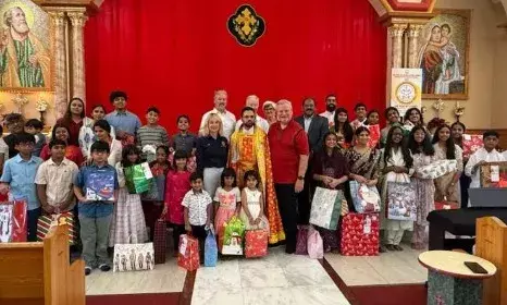 സെന്റ് പീറ്റേഴ്‌സ് മലങ്കര കത്തോലിക്കാ പള്ളിയും എക്‌സ്‌ചേഞ്ച് ക്ലബ്ബും കൈകോര്‍ക്കുന്നു; കുട്ടികള്‍ക്കായി സ്‌നേഹസമ്മാനങ്ങള്‍ കൈമാറി