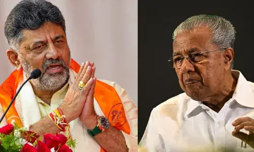 വരാനിരിക്കുന്ന തെരഞ്ഞെടുപ്പുകളില് തോല്ക്കുമെന്ന ഭയം; ന്യൂനപക്ഷങ്ങളെ പ്രീണിപ്പിക്കാന് വ്യാജ സഹതാപം പ്രകടിപ്പിക്കുന്നു; ബംഗളൂരു കുടിയൊഴിപ്പിക്കല് കേരള മുഖ്യമന്ത്രി അനാവശ്യമായി രാഷ്ട്രീയവത്കരിക്കുന്നു: ഒഴിപ്പിക്കല് നടത്തിയത് ജനങ്ങളുടെ ആരോഗ്യം സംരക്ഷിക്കാനെന്ന് ഡി.കെ ശിവകുമാര് വരാനിരിക്കുന്ന തെരഞ്ഞെടുപ്പുകളില് തോല്ക്കുമെന്ന ഭയം; ന്യൂനപക്ഷങ്ങളെ പ്രീണിപ്പിക്കാന് വ്യാജ സഹതാപം പ്രകടിപ്പിക്കുന്നു; ബംഗളൂരു കുടിയൊഴിപ്പിക്കല് കേരള മുഖ്യമന്ത്രി അനാവശ്യമായി രാഷ്ട്രീയവത്കരിക്കുന്നു: ഒഴിപ്പിക്കല് നടത്തിയത് ജനങ്ങളുടെ ആരോഗ്യം സംരക്ഷിക്കാനെന്ന് ഡി.കെ ശിവകുമാര്