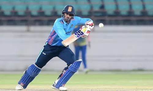 കരണ്‍ ലാംബയ്ക്ക് സെഞ്ചുറി; ഫിഫ്റ്റിയടിച്ച് ദീപക് ഹൂഡ; വിജയ് ഹസാരെ ട്രോഫിയിൽ രാജസ്ഥാന് കൂറ്റൻ സ്‌കോർ; കേരളത്തിന് 344 റണ്‍സ് വിജയലക്ഷ്യം; മുഹമ്മദ് ഷറഫുദ്ദീന് മൂന്ന് വിക്കറ്റ്