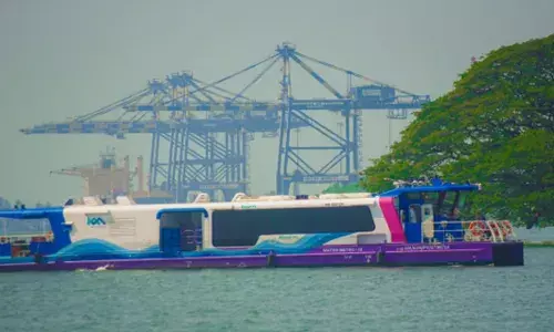 കൊച്ചി കാണാൻ പോകുന്നവരുടെ പ്രത്യേക ശ്രദ്ധയ്ക്ക്; വാട്ടർ മെട്രോ സർവീസ് ഇന്ന് 7 മണി വരെ മാത്രം; പുതുവത്സരം പിറന്ന ശേഷം വീണ്ടും പുന:രാരംഭിക്കും