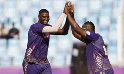 ഒരു കലണ്ടർ വർഷം ഏറ്റവും കൂടുതൽ വിക്കറ്റുകൾ നേടുന്ന താരം; ടി20 ക്രിക്കറ്റിൽ റെക്കോർഡ് നേട്ടവുമായി വെസ്റ്റ് ഇൻഡീസ് ഓൾറൗണ്ടർ ജേസൺ ഹോൾഡർ; മറികടന്നത് റഷീദ് ഖാനെ