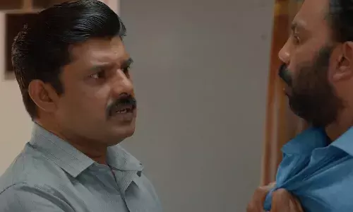 കലാഭവൻ നവാസിന്റെ അവസാനത്തെ ചിത്രം; ശ്രദ്ധനേടി ഹൊറർ കോമഡി സിനിമ പ്രകമ്പനത്തിന്റെ ടീസർ