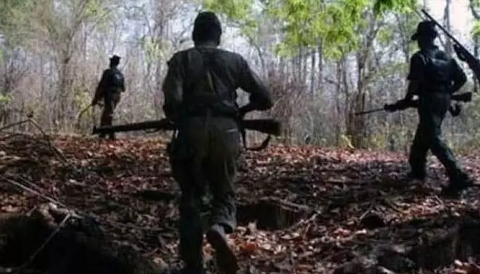 രഹസ്യ വിവരത്തിൽ സുരക്ഷാ സേനയുടെ ഓപ്പറേഷൻ; ഛത്തീസ്ഗഡിലെ ഏറ്റുമുട്ടലിൽ 14 മാവോയിസ്റ്റുകൾ കൊല്ലപ്പെട്ടു; എ.കെ 47 തോക്കുകൾ അടക്കമുള്ള ആയുധങ്ങൾ കണ്ടെത്തി രഹസ്യ വിവരത്തിൽ സുരക്ഷാ സേനയുടെ ഓപ്പറേഷൻ; ഛത്തീസ്ഗഡിലെ ഏറ്റുമുട്ടലിൽ 14 മാവോയിസ്റ്റുകൾ കൊല്ലപ്പെട്ടു; എ.കെ 47 തോക്കുകൾ അടക്കമുള്ള ആയുധങ്ങൾ കണ്ടെത്തി