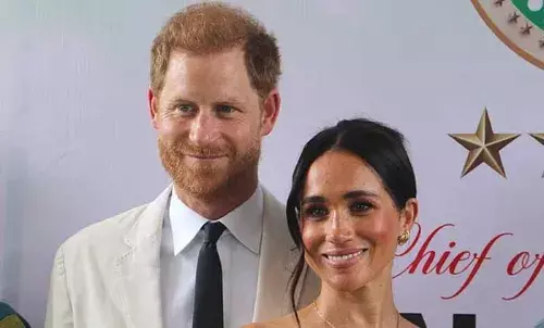 ഹാരിയും മേഗനും വഴിപിരിയുന്നുവോ? ബ്രിട്ടീഷ് രാജകുടുംബത്തെ പിടിച്ചു കുലുക്കുന്ന സംഭവം വര്ഷത്തിന്റെ ആദ്യപകുതിയില് ഉണ്ടാകുമെന്ന് പ്രവചനം ഹാരിയും മേഗനും വഴിപിരിയുന്നുവോ? ബ്രിട്ടീഷ് രാജകുടുംബത്തെ പിടിച്ചു കുലുക്കുന്ന സംഭവം വര്ഷത്തിന്റെ ആദ്യപകുതിയില് ഉണ്ടാകുമെന്ന് പ്രവചനം